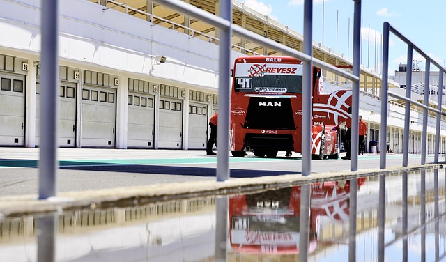 也是对整个 也是对整个